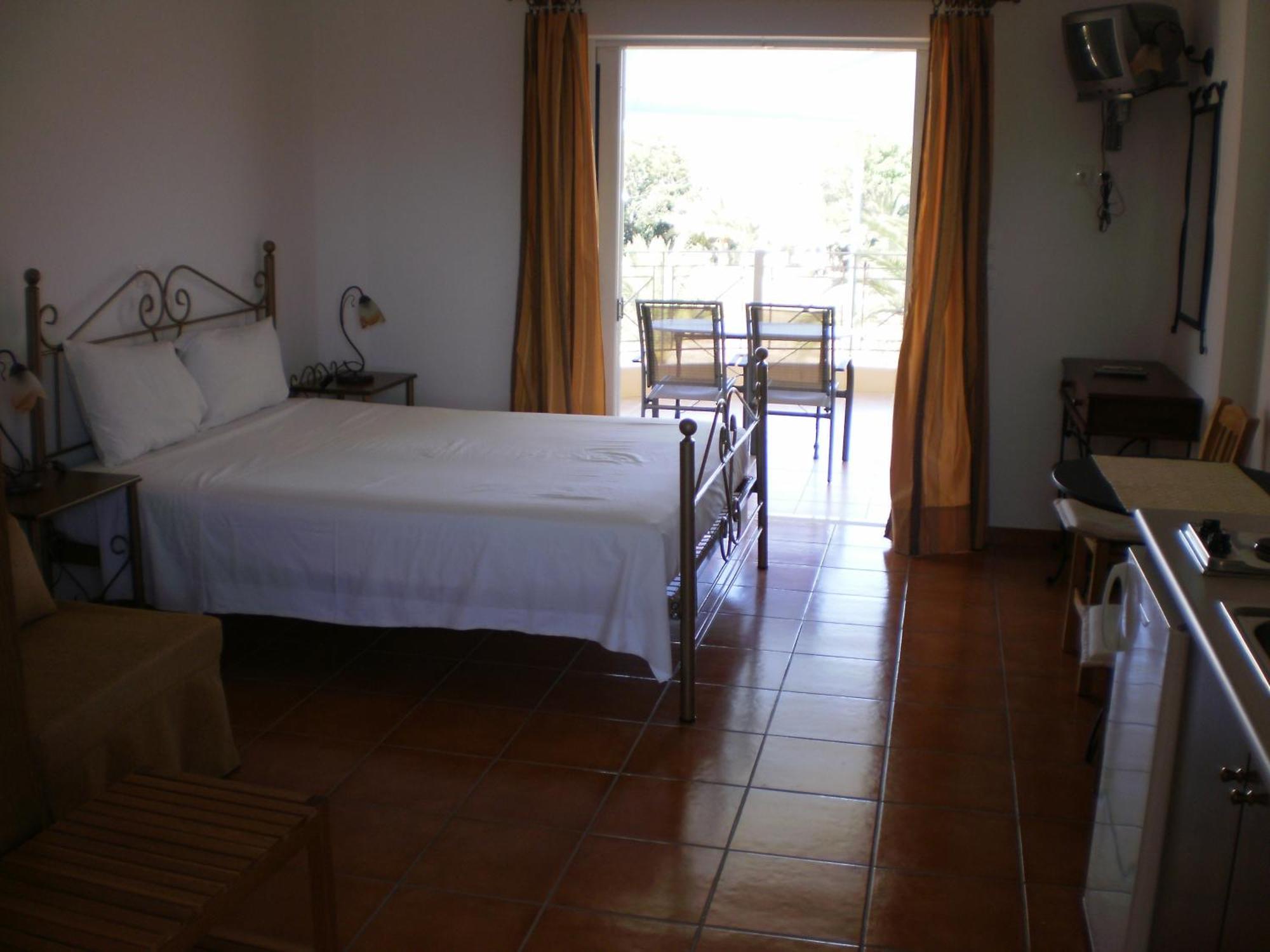 Appartamento Kasimis Kyparissia Esterno foto