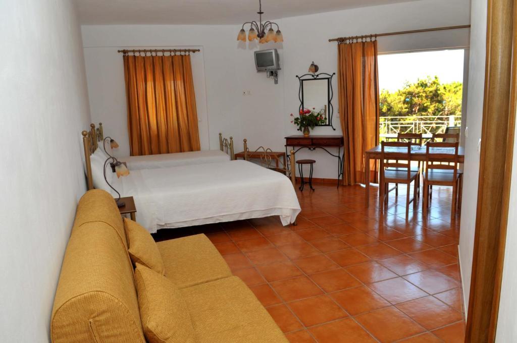 Appartamento Kasimis Kyparissia Esterno foto
